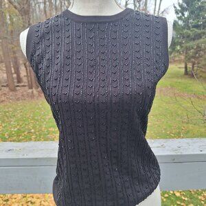 Lovely Acrylic blend sleeveless sweater by Tailor of B. Moss Medium
